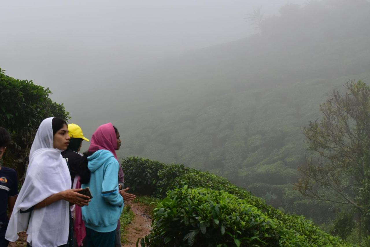 Munnar Tent Hills Resort Devikolam ภายนอก รูปภาพ